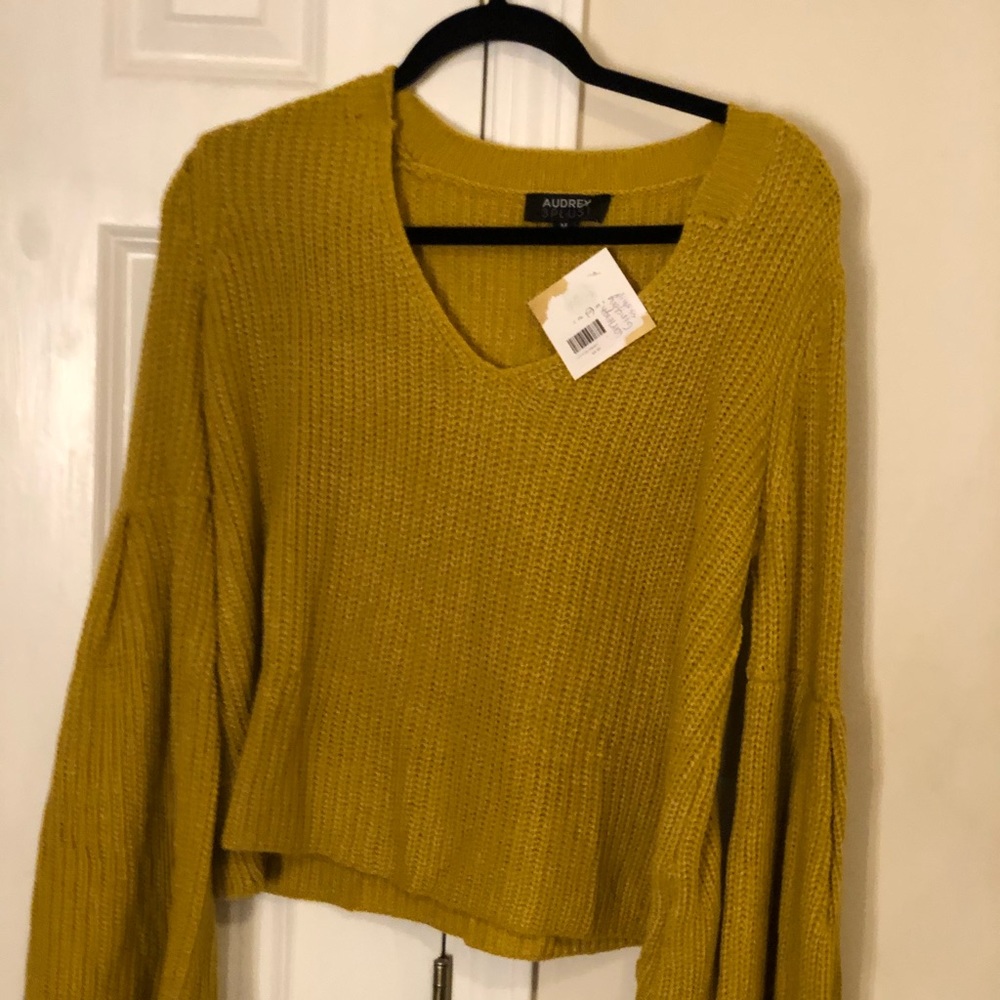 Audrey 3 plus 1 sweater